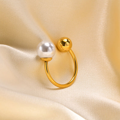 Pearl Ring